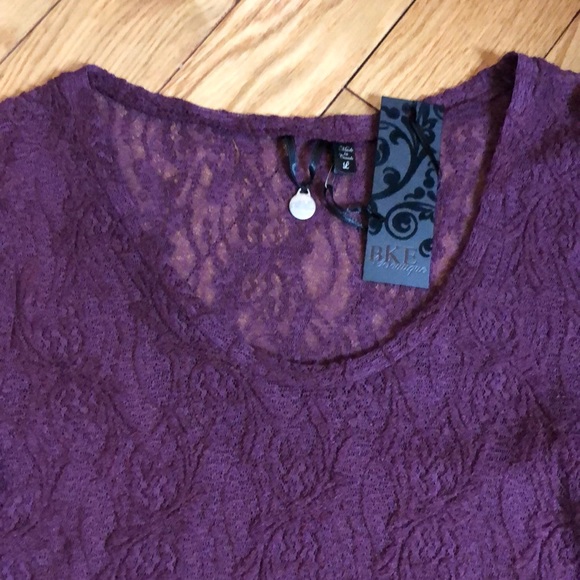 NWT! BKE burgundy lace top - Picture 2 of 4